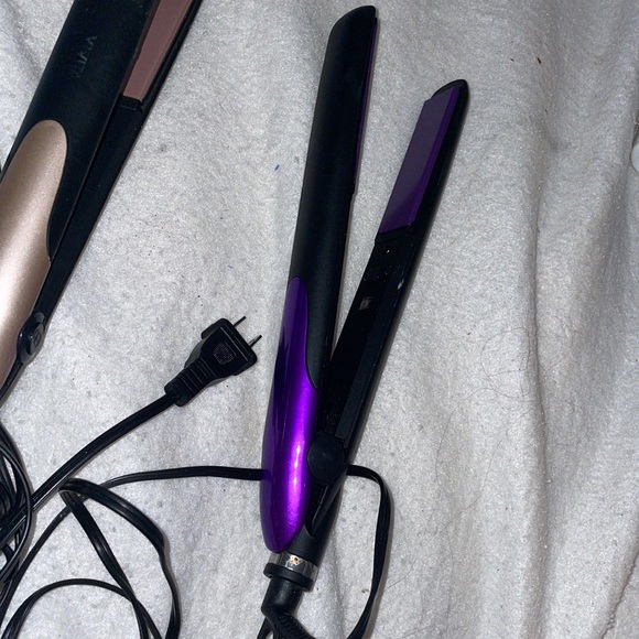 Straightner - Picture 2 of 3